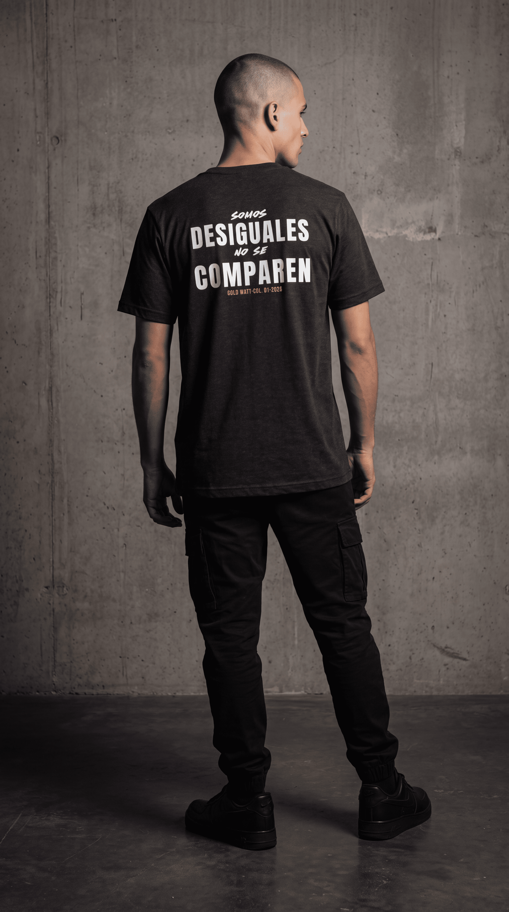 DESIGUALES T-Shirt — Gold Watt
