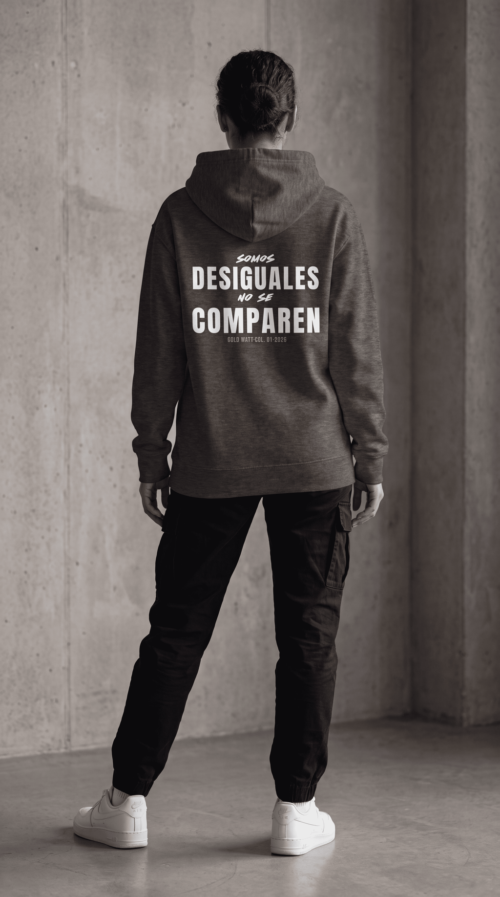 DESIGUALES Hoodie — Gold Watt